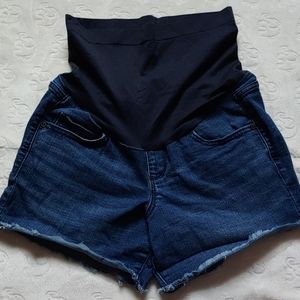 Maternity jean shorta